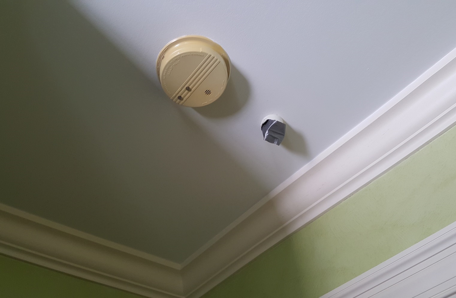 How Old Are Your Smoke Detectors? The Refreshed Home